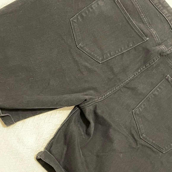 Universal Threads black Bermuda shorts size 20W - Picture 6 of 11